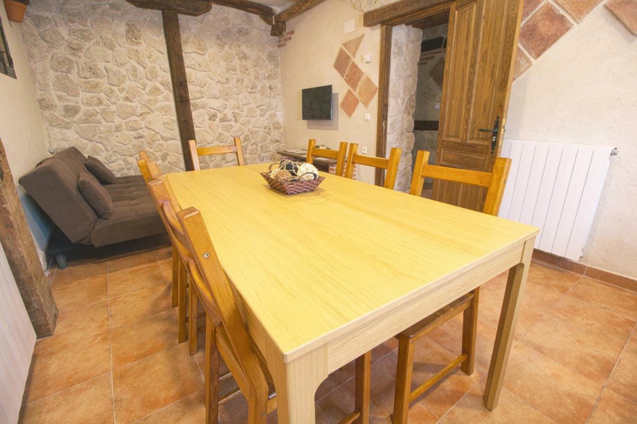 Casas La Muralla De Bodegas Marcos Peñafiel Exteriör bild