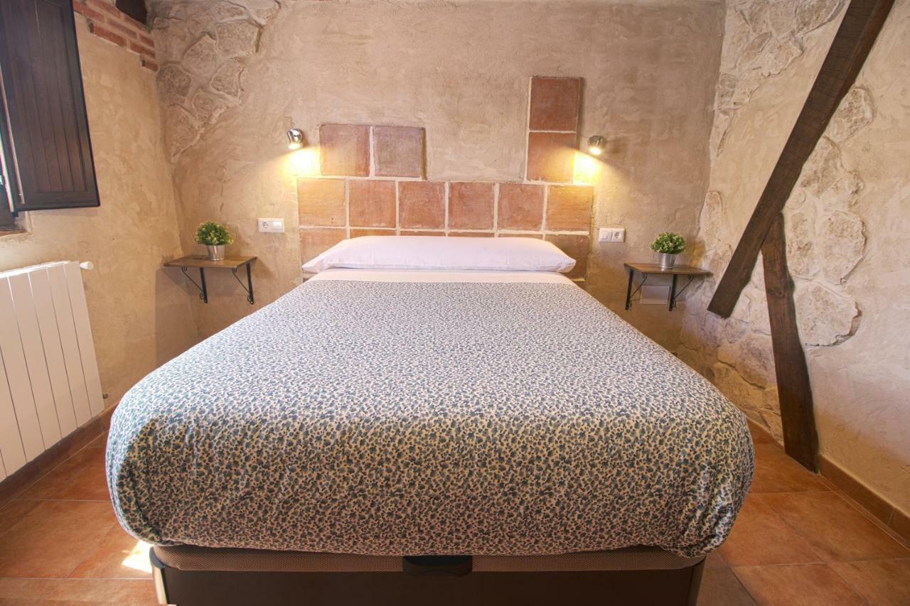 Casas La Muralla De Bodegas Marcos Peñafiel Exteriör bild