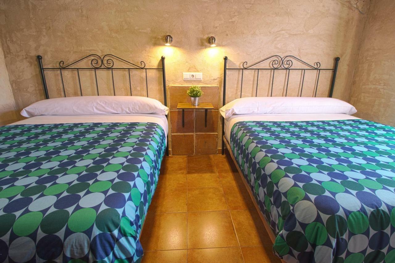 Casas La Muralla De Bodegas Marcos Peñafiel Exteriör bild