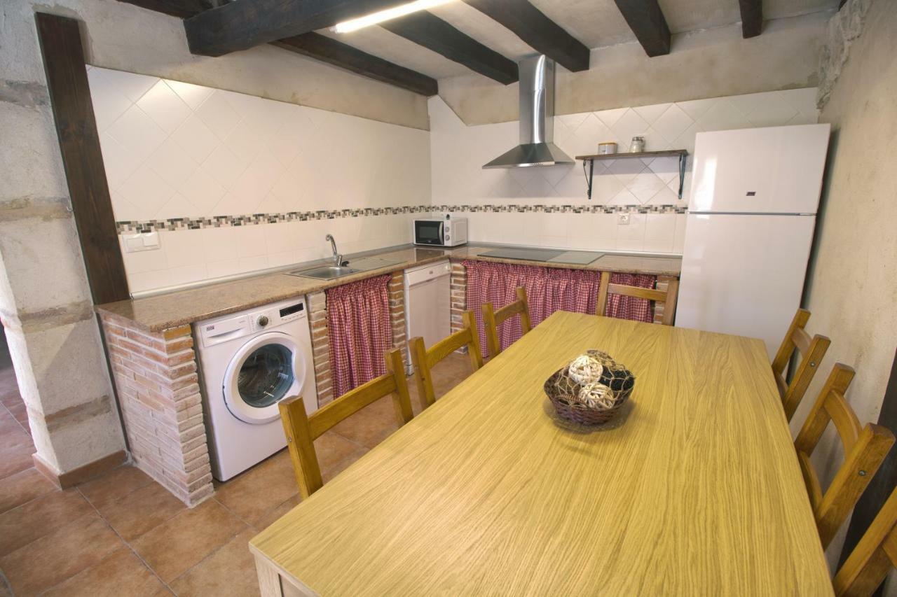 Casas La Muralla De Bodegas Marcos Peñafiel Exteriör bild