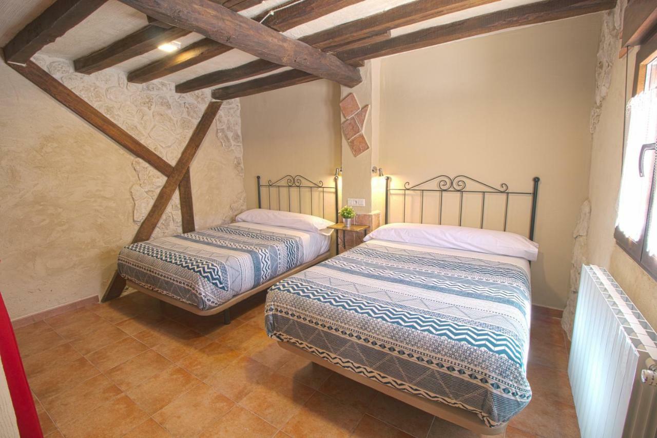 Casas La Muralla De Bodegas Marcos Peñafiel Exteriör bild